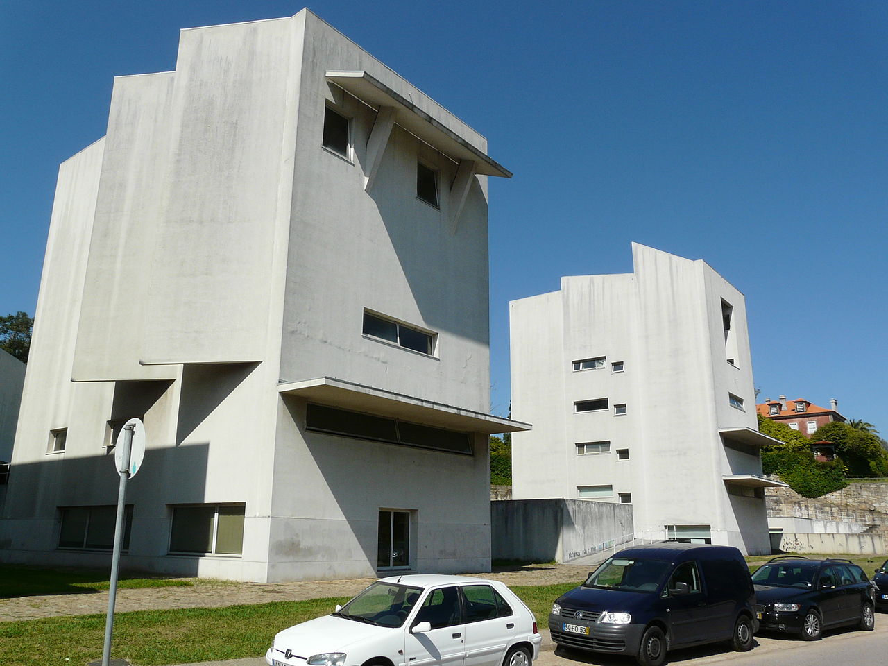 On the campus of Porto's Faculty of Architecture